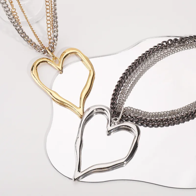 Exaggerated Punk Heart Shape Pendant Necklace